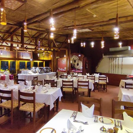 Amboseli Serena Safari Lodge Buitenkant foto