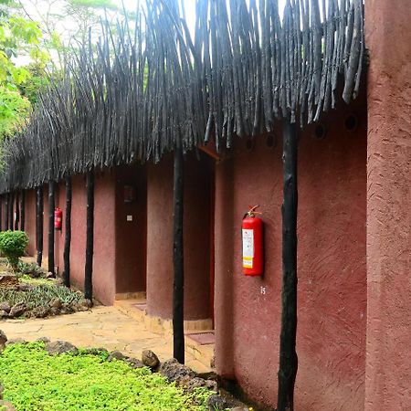 Amboseli Serena Safari Lodge Buitenkant foto