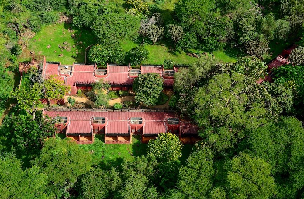 Amboseli Serena Safari Lodge Buitenkant foto