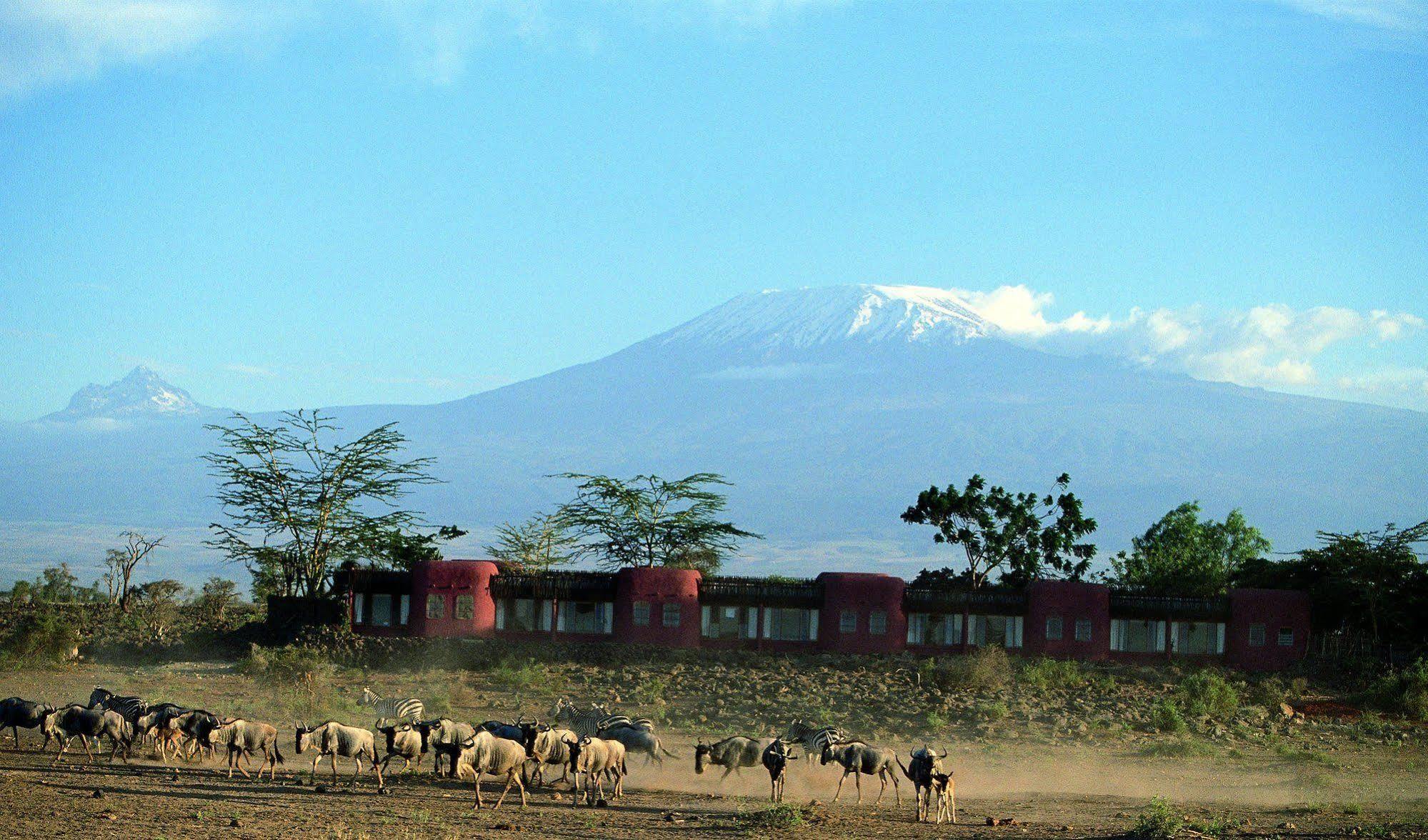 Amboseli Serena Safari Lodge Buitenkant foto
