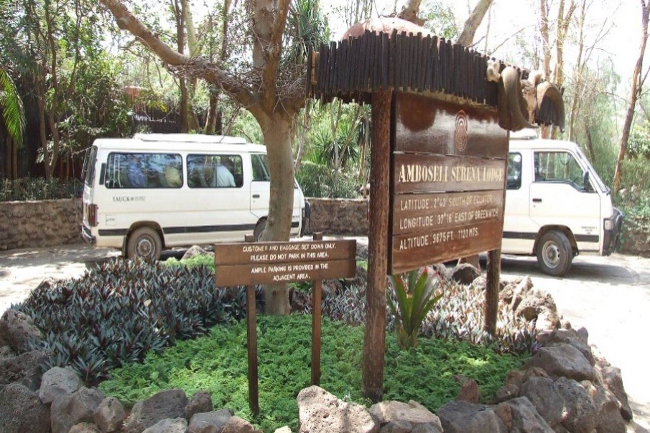 Amboseli Serena Safari Lodge Buitenkant foto