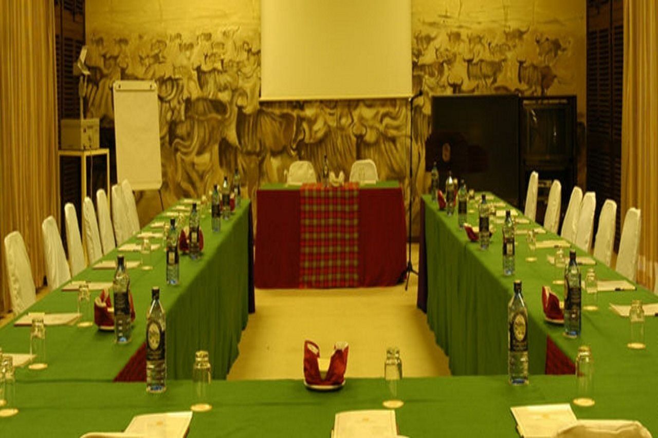 Amboseli Serena Safari Lodge Buitenkant foto